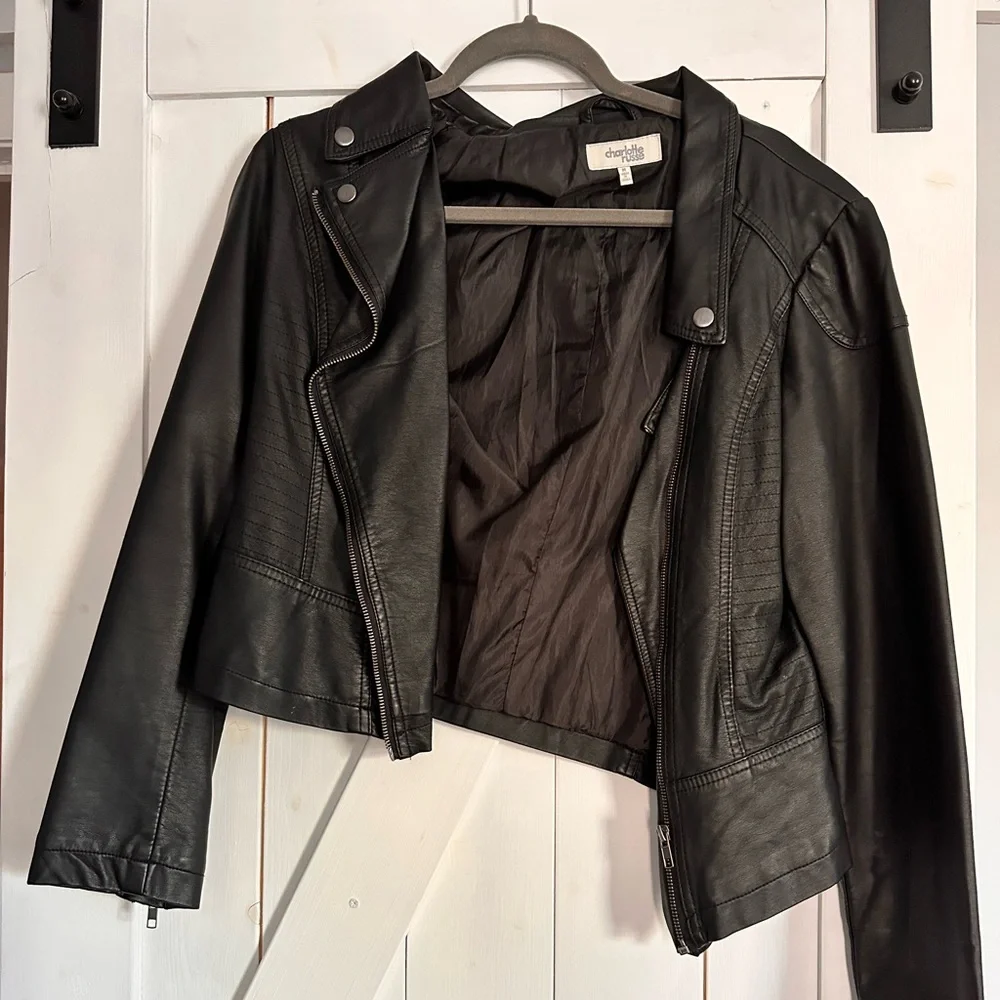 Leather Jacket - Picture 1 of 2